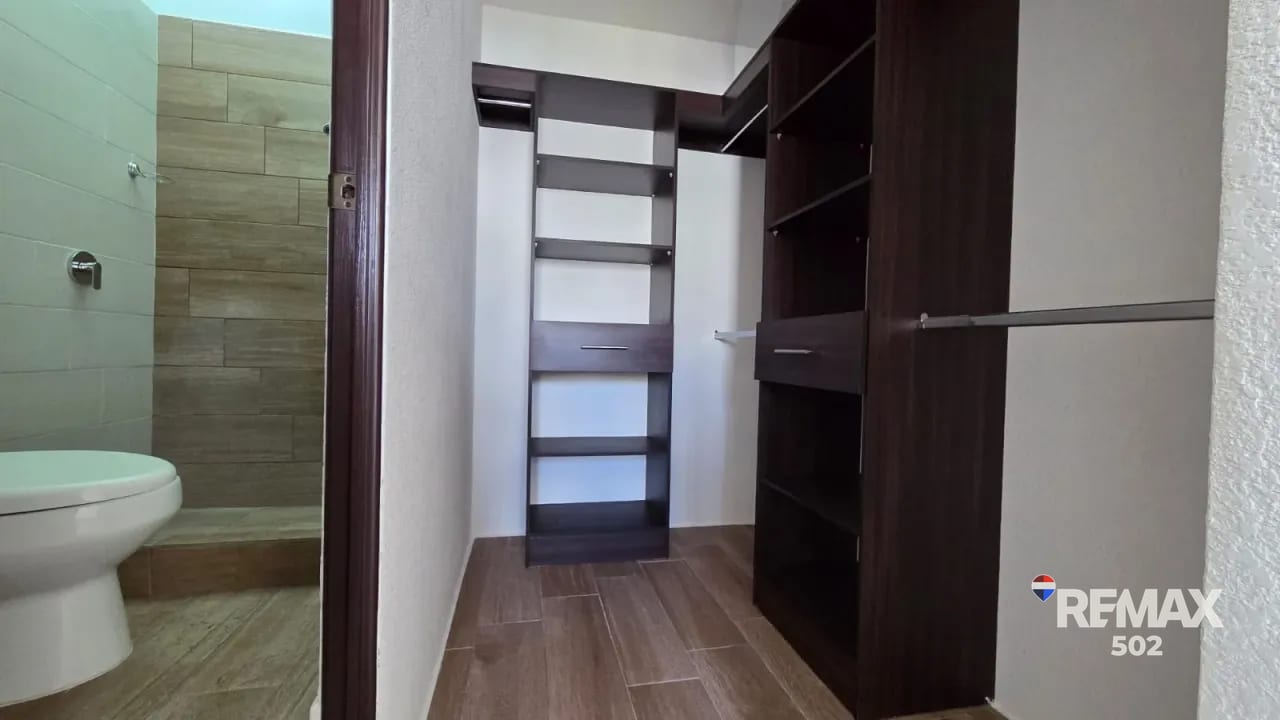 Casas en Alquiler – Condominio Condado Florenza, San José Pinula — Casa en Alquiler en Condado Florenza, San José Pinula, Guatemala, Ciudad — foto 8 de 17
