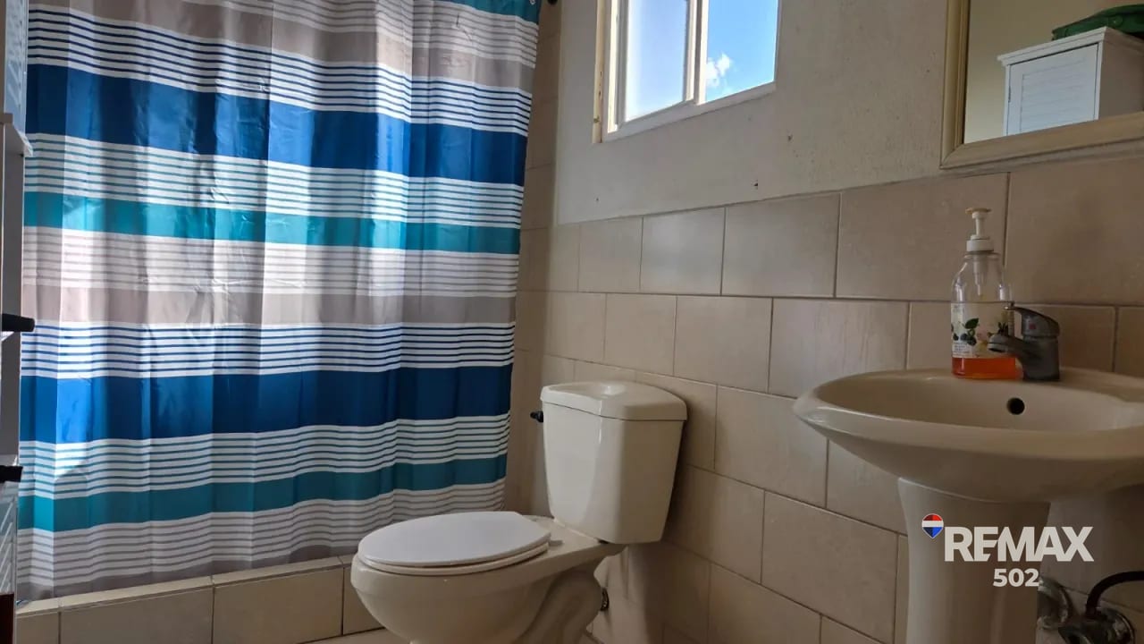 Casa en Venta Condominio Jardines de Verona, Ciudad Santa Clara, VN — Casa en Venta en Alamedas de Santa Clara, Villa Nueva, Guatemala, Ciudad — foto 6 de 13