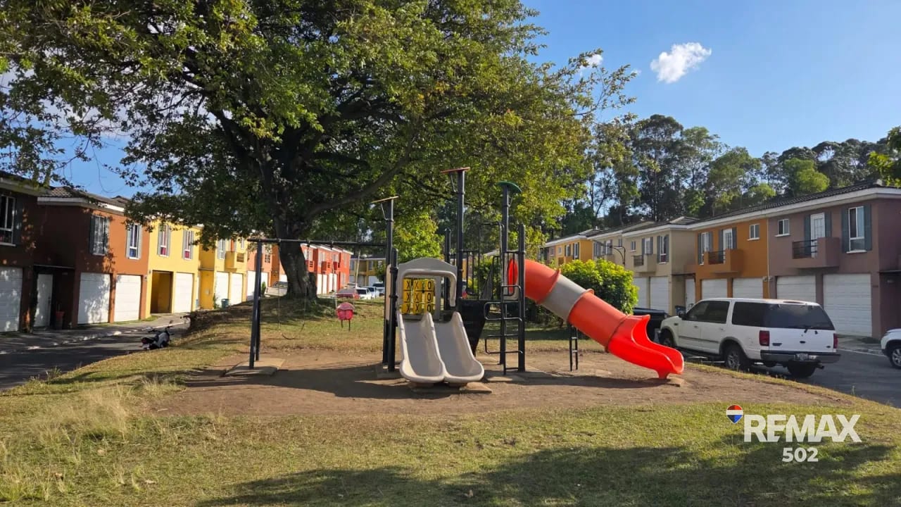 Casa en Venta Condominio Jardines de Verona, Ciudad Santa Clara, VN — Casa en Venta en Alamedas de Santa Clara, Villa Nueva, Guatemala, Ciudad — foto 13 de 13