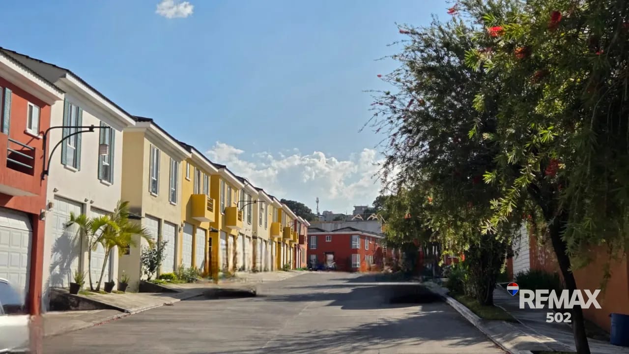 Casa en Venta Condominio Jardines de Verona, Ciudad Santa Clara, VN — Casa en Venta en Alamedas de Santa Clara, Villa Nueva, Guatemala, Ciudad — foto 1 de 13