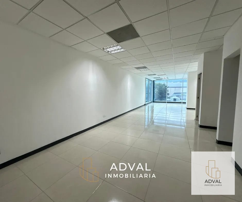 Oficina Zona Pradera Z.10 — Oficina en Alquiler en Zona Pradera, Zona 10, Guatemala, Ciudad — foto 2 de 6