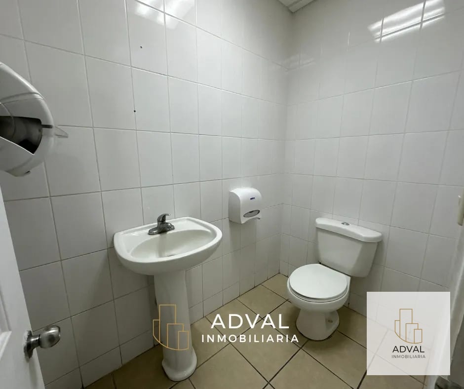 Oficina Zona Pradera Z.10 — Oficina en Alquiler en Zona Pradera, Zona 10, Guatemala, Ciudad — foto 6 de 6