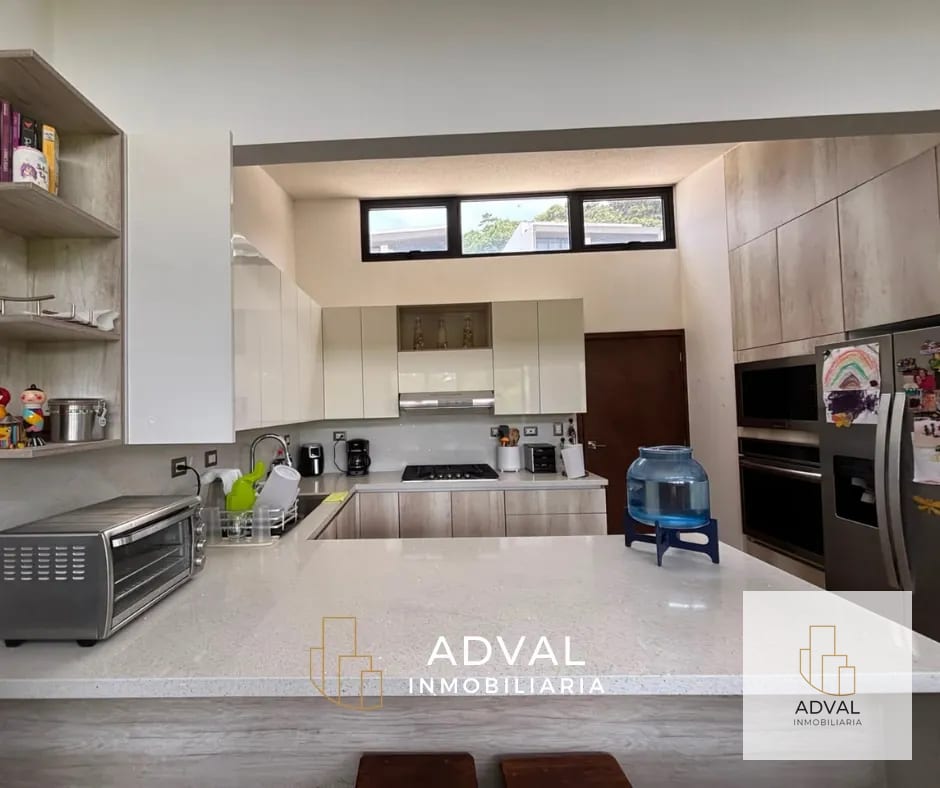 Venta Casa condominio las mejores amenidades de CAES Santuaria Muxbal — Casa en Venta en Santuaria Muxbal, Muxbal, Guatemala, Ciudad — foto 7 de 12