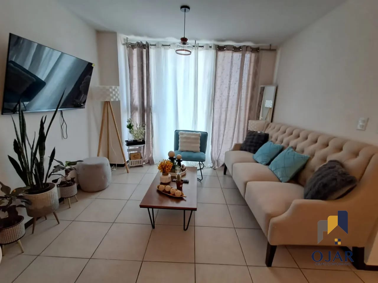 ¡GANGA! APARTAMENTO AMUEBLADO Y EQUIPADO EN VENTA EN ZONA 11 — Apartamento en Venta en Parque San Jorge, Zona 11, Guatemala, Ciudad — foto 2 de 12