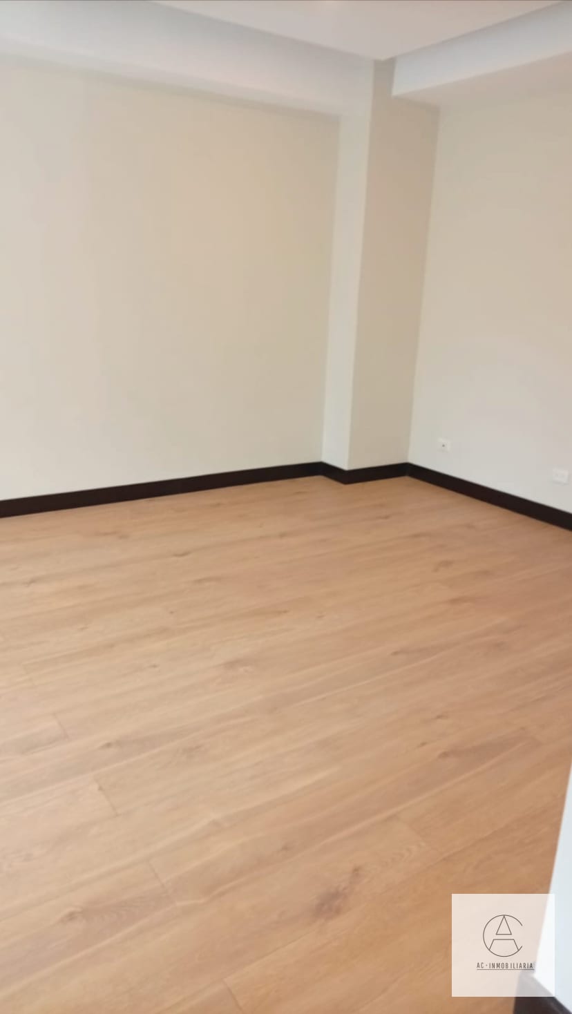 Oficina en renta en Zona 14. — Oficina en Alquiler en Cobella, Zona 14, Guatemala, Ciudad — foto 4 de 10
