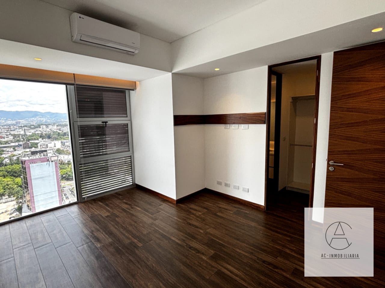 Apartamento en renta en AVIA, zona 10 — Apartamento en Alquiler en Avia, Zona 10, Guatemala, Ciudad — foto 10 de 15
