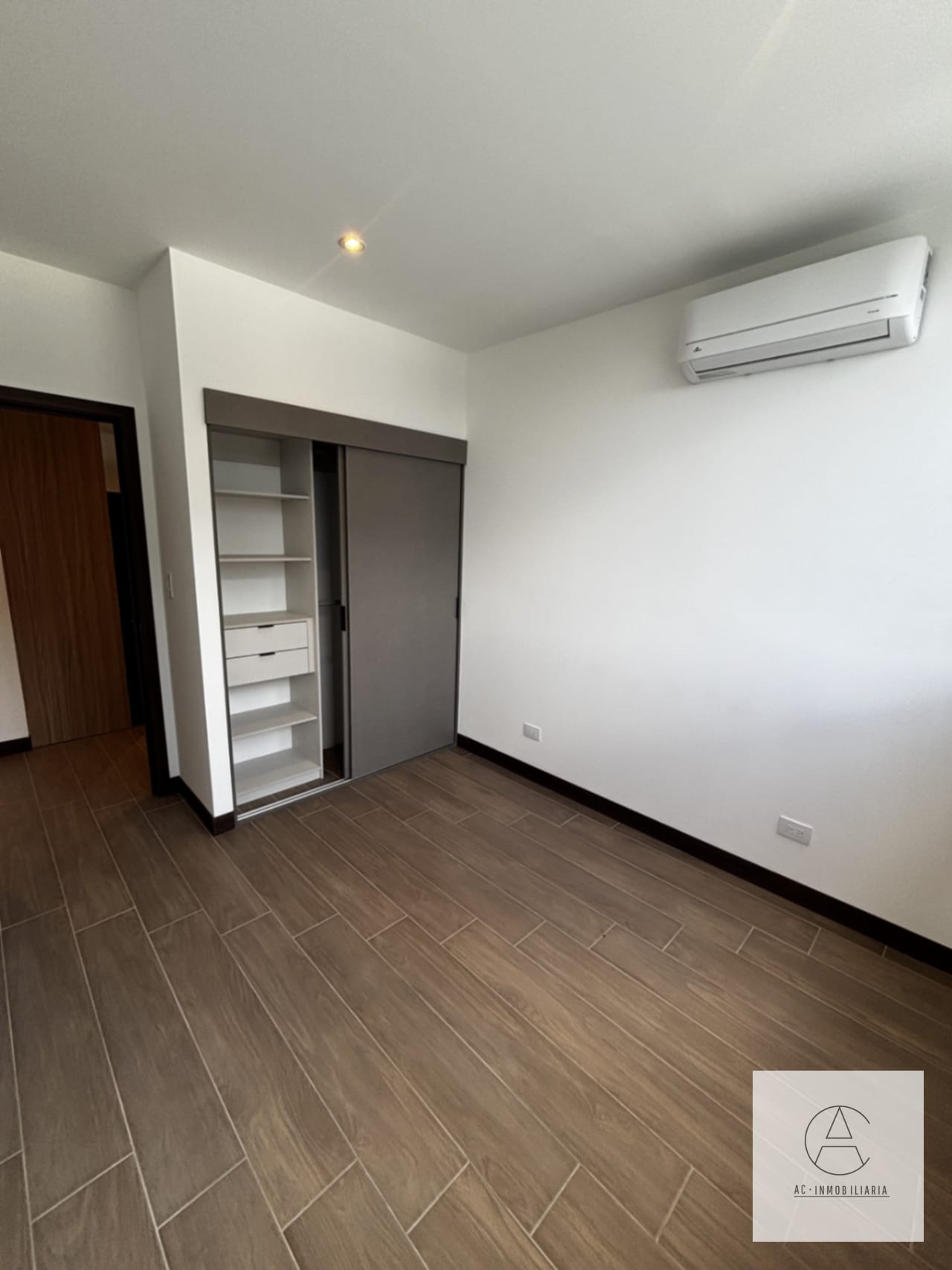 Apartamento con terraza en renta, Spazio, zona 16 — Apartamento en Alquiler en Zona 16, Guatemala, Ciudad — foto 3 de 17
