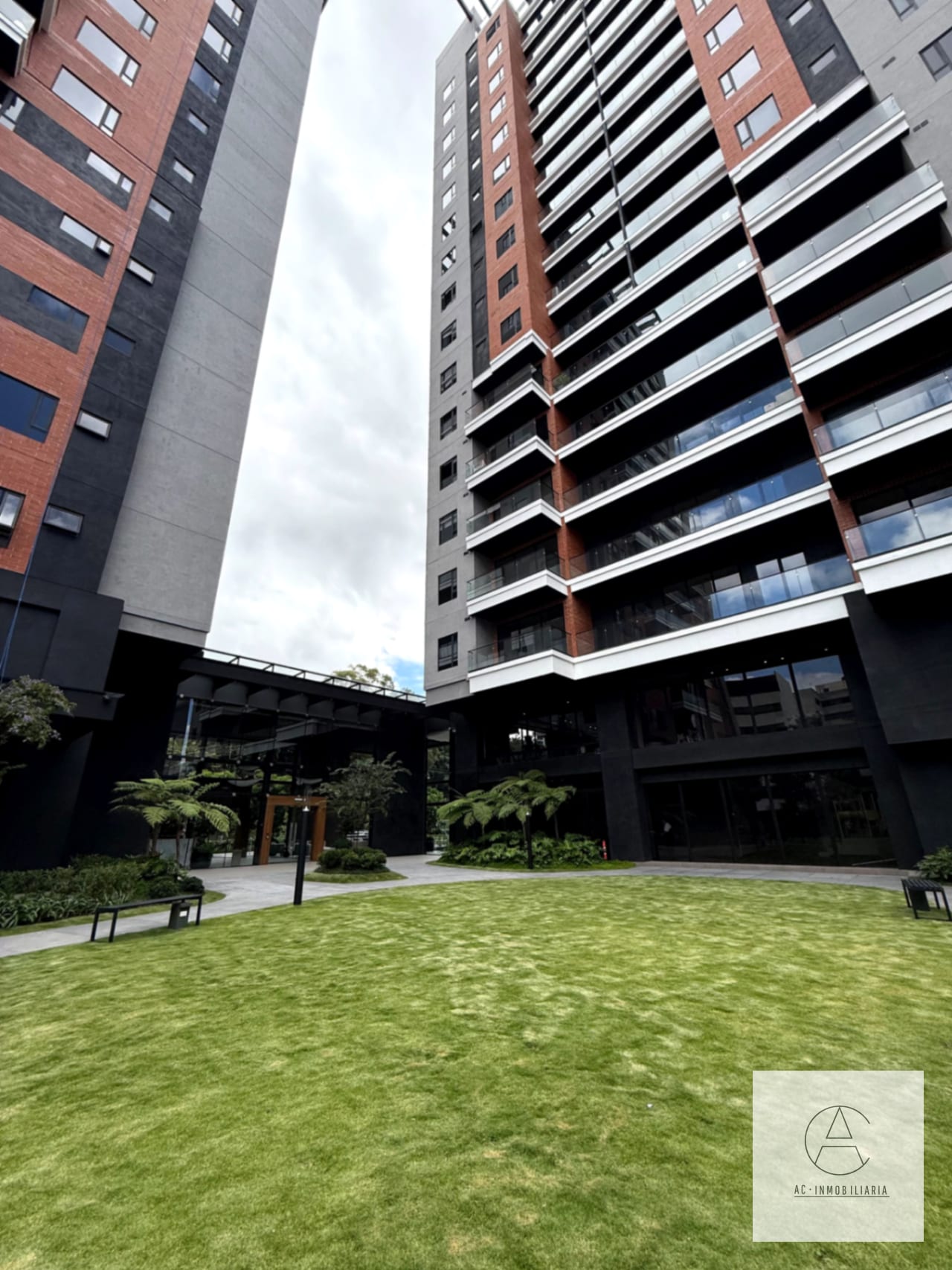 Apartamento en renta FERRÉ DIEZ, para estrenar — Apartamento en Alquiler en Ferré Diez, Zona 10, Guatemala, Ciudad — foto 15 de 16