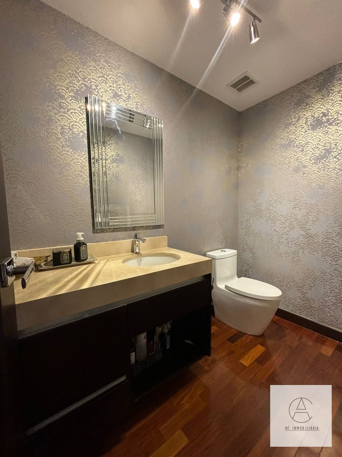 Apartamento en renta en Lantana, zona 14 — Apartamento en Alquiler en Zona 14, Guatemala, Ciudad — foto 8 de 17