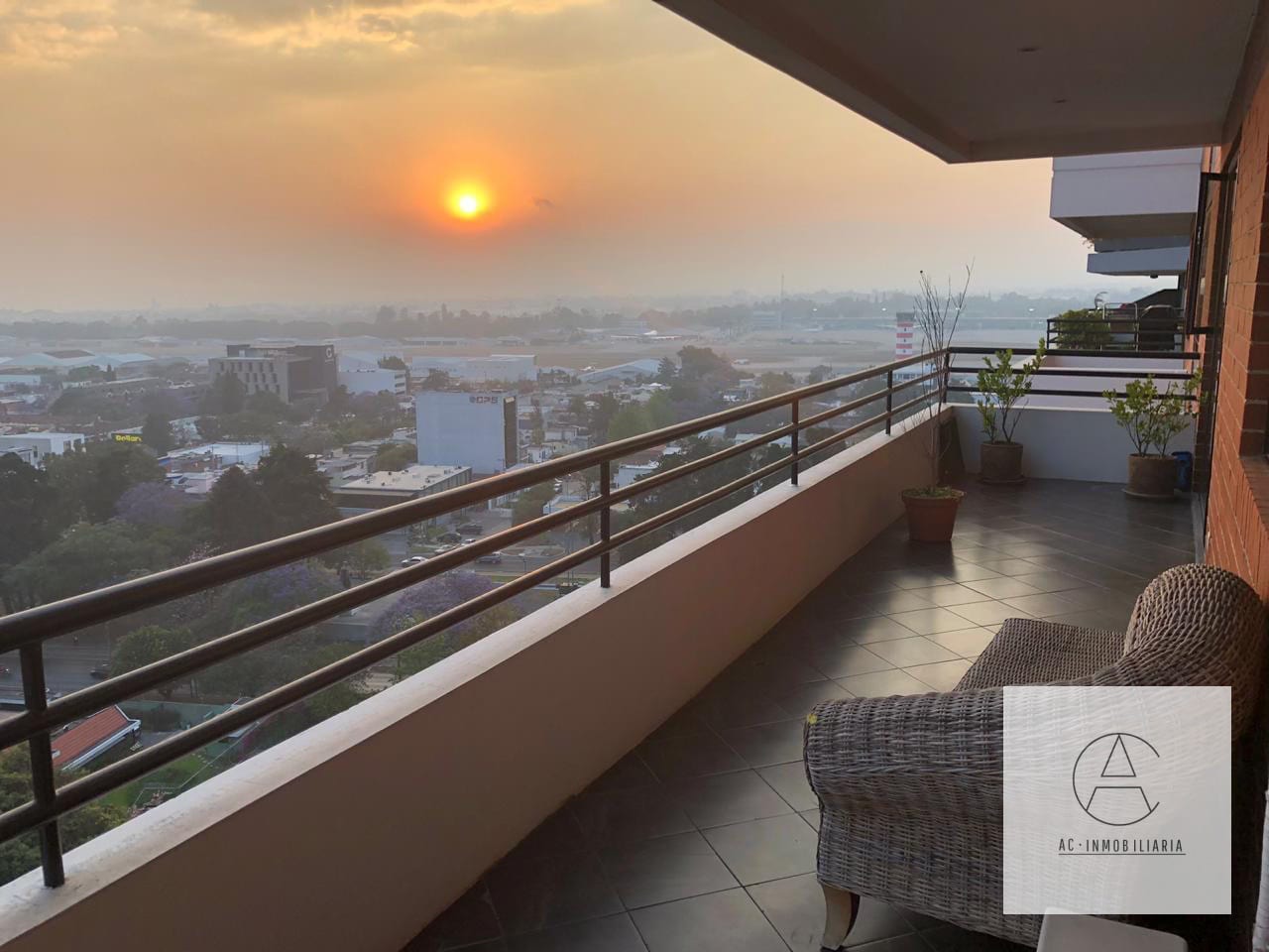 Apartamento en alquiler — Apartamento en Alquiler en Zona 14, Guatemala, Ciudad — foto 1 de 9