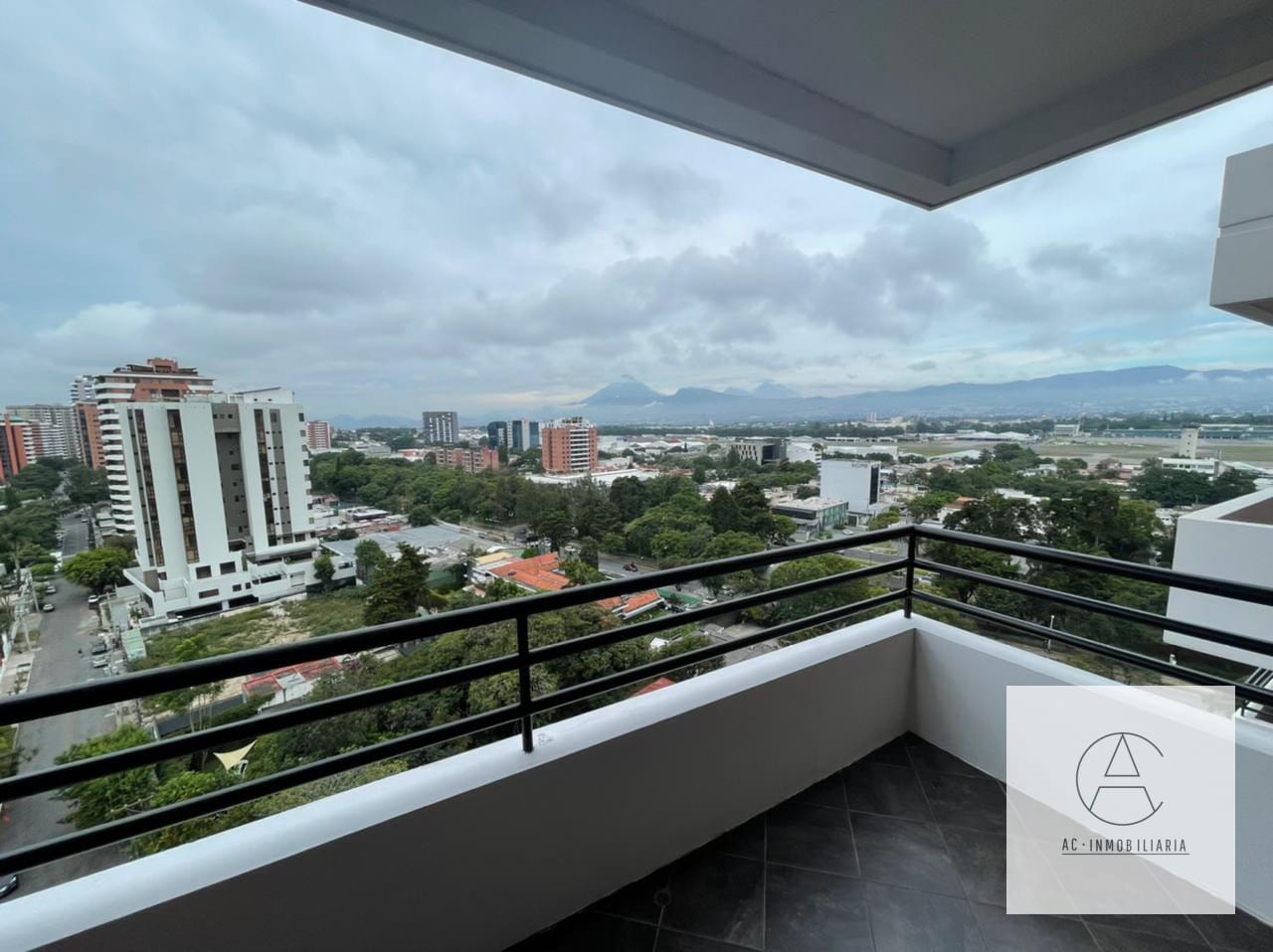 Apartamento en alquiler — Apartamento en Alquiler en Zona 14, Guatemala, Ciudad — foto 2 de 9