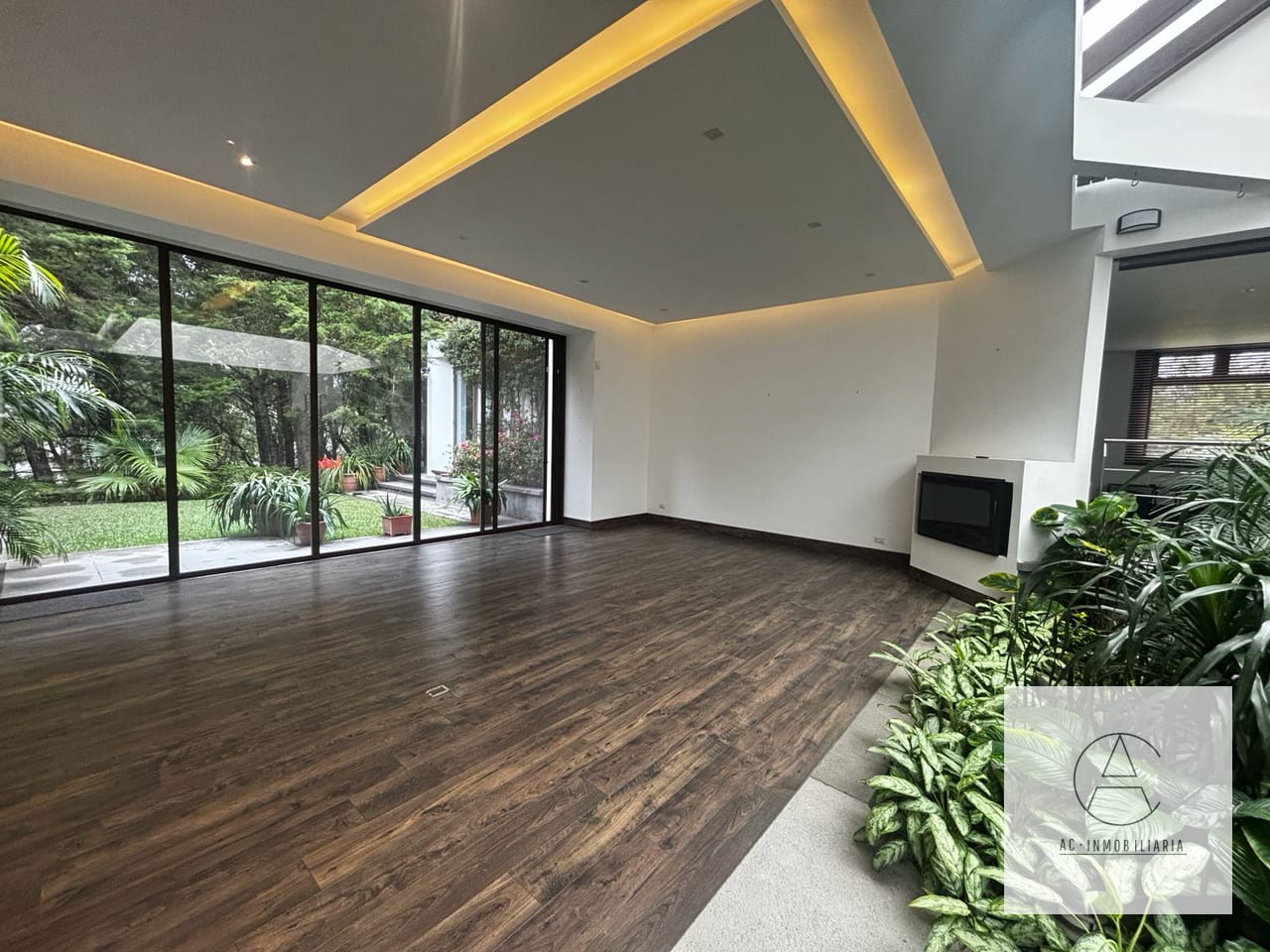 Linda casa de un niel en venta, Hacienda Nueva, Country Club — Casa en Venta en Hacienda Nueva, San José Pinula, Guatemala, Ciudad — foto 4 de 17