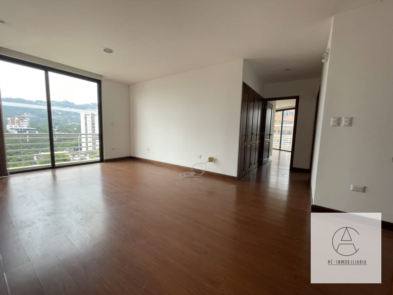 Apartamento en alquiler, zona 15 — Apartamento en Alquiler en Meridian, Zona 15, Guatemala, Ciudad — foto 4 de 15