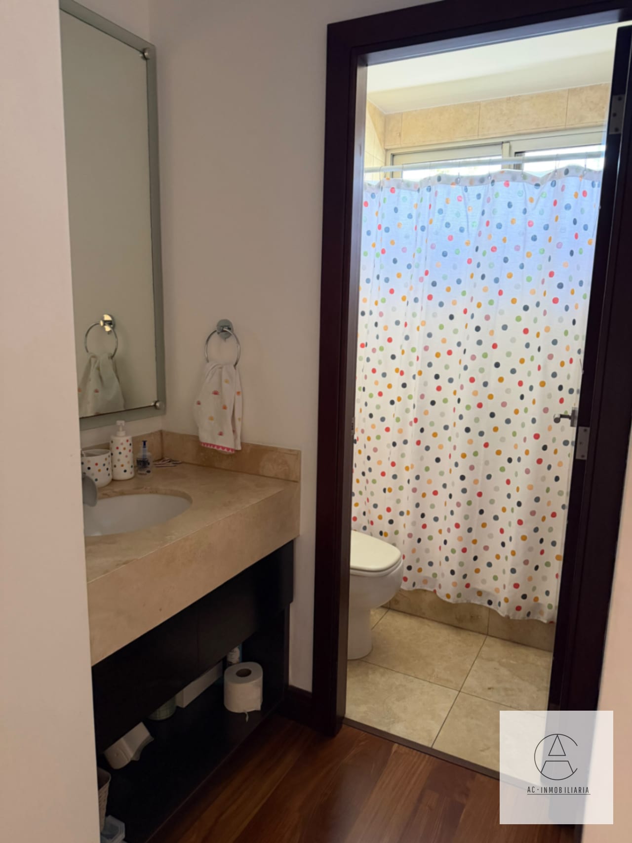 Apartamento en renta en zona 14. — Apartamento en Alquiler en Tiffany Cañada, Zona 14, Guatemala, Ciudad — foto 3 de 17