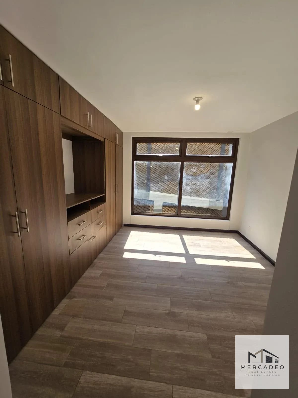 Apartamento en Villa Granada Premier 2 — Apartamento en Alquiler en Villas Granada Premier 2, Santa Catarina Pinula, Guatemala, Ciudad — foto 9 de 11