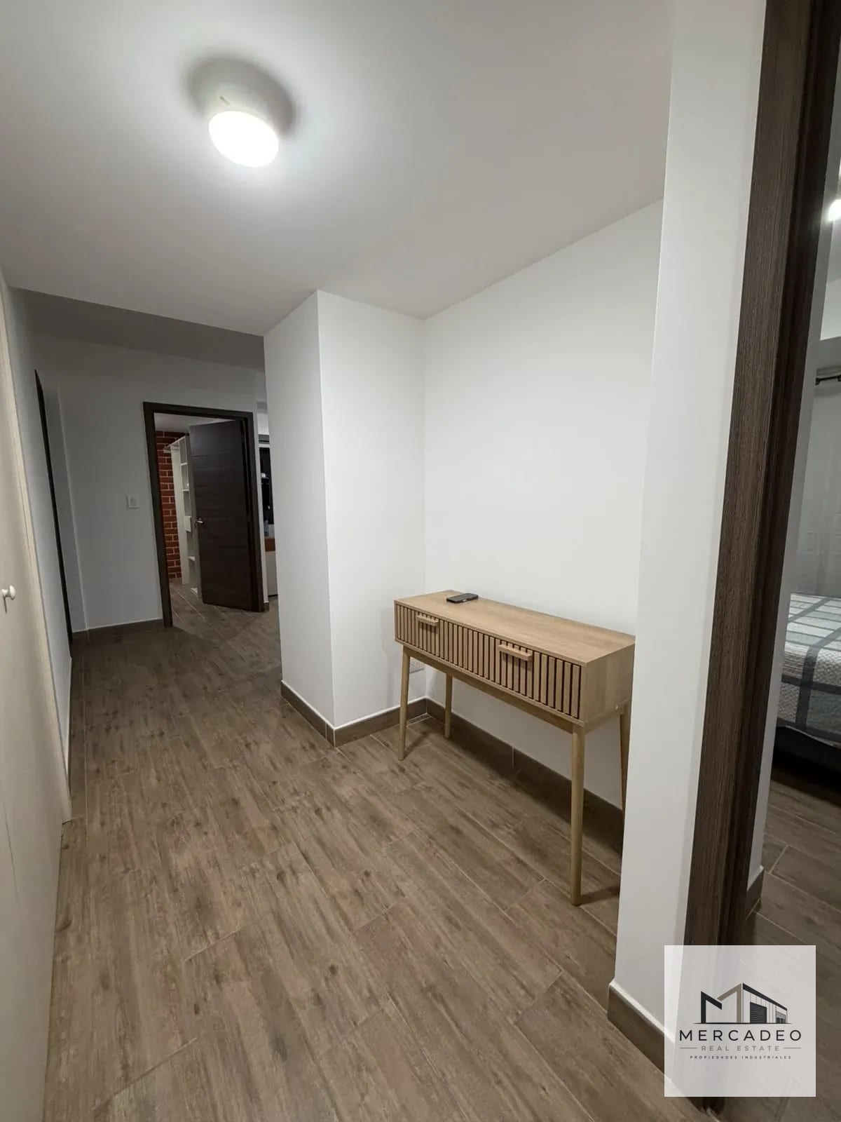 Apartamento Nuevo Amueblado Zona 4 — Bodega / Ofibodega en Alquiler en Modra, Zona 4, Guatemala, Ciudad — foto 3 de 16