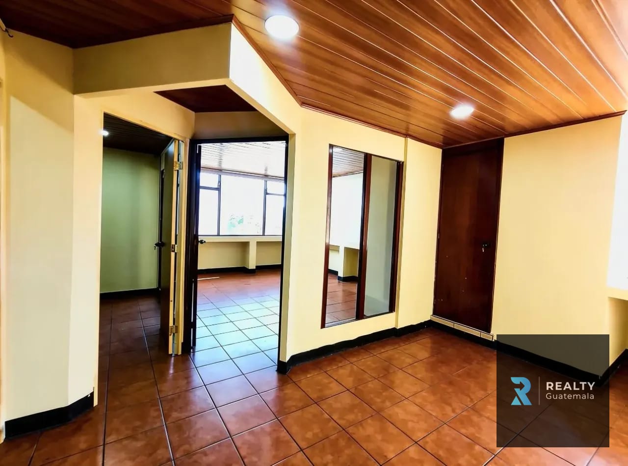 VENDO Oficina Reforma Montúfar, zona 10 — Oficina en Venta en Zona 10, Guatemala, Ciudad — foto 3 de 6