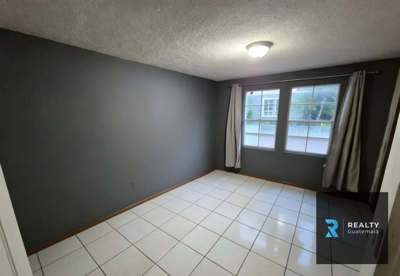 VENDO/RENTO Casa Condominio Monteazul 2, Zona 13 — Casa en Venta en Zona 13, Guatemala, Ciudad — foto 4 de 8