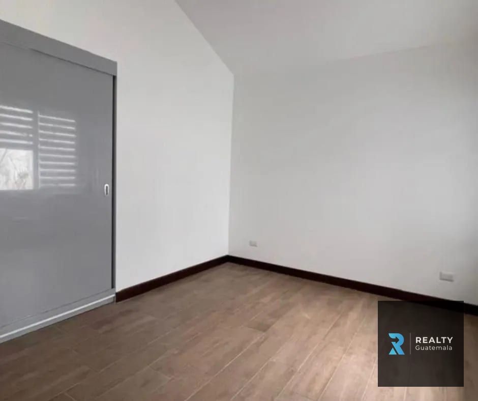 RENTO Casa Condominio La Reserva II, Lomas de San Isidro, Zona 16 — Casa en Alquiler en Lomas de San Isidro, Zona 16, Guatemala, Ciudad — foto 8 de 14