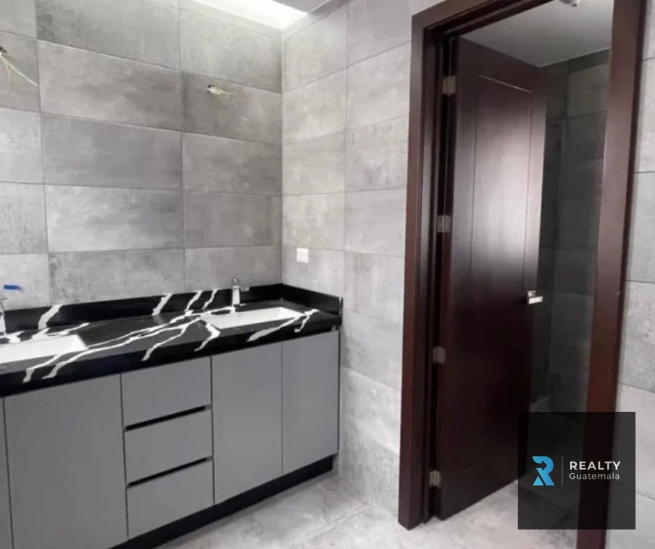 RENTO Casa Condominio La Reserva II, Lomas de San Isidro, Zona 16 — Casa en Alquiler en Lomas de San Isidro, Zona 16, Guatemala, Ciudad — foto 13 de 14