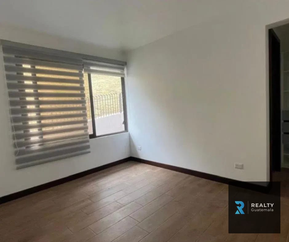 RENTO Casa Condominio La Reserva II, Lomas de San Isidro, Zona 16 — Casa en Alquiler en Lomas de San Isidro, Zona 16, Guatemala, Ciudad — foto 9 de 14