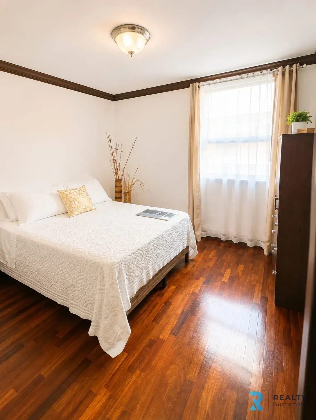 Rento Apartamento Zona 14, La Villa — Apartamento en Alquiler en La Villa, Zona 14, Guatemala, Ciudad — foto 4 de 6