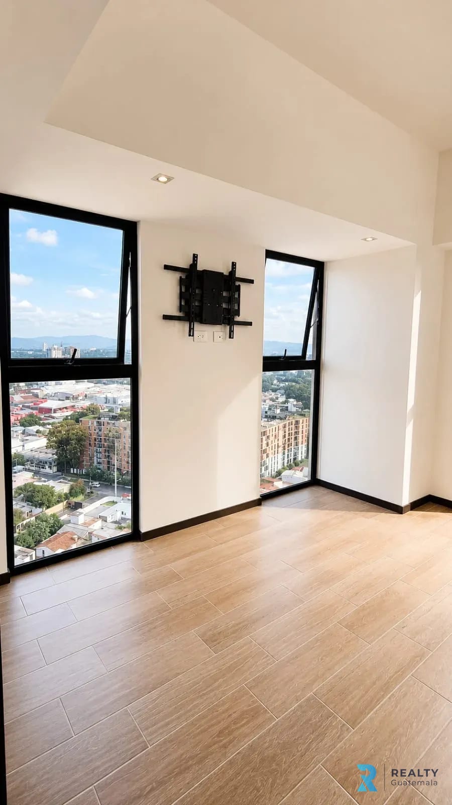 Apartamento Renta Altaire, Zona 11 — Apartamento en Alquiler en Zona 11, Guatemala, Ciudad — foto 2 de 6