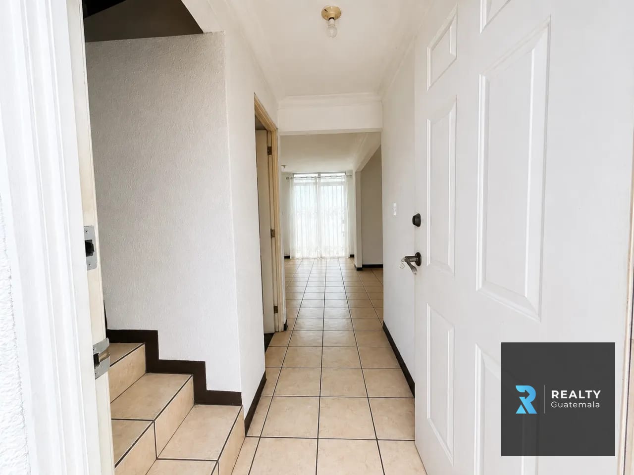 Vendo Casa Colinas de Monte Maria Norte, VN — Casa en Venta en Villa Nueva, Guatemala, Ciudad — foto 2 de 9