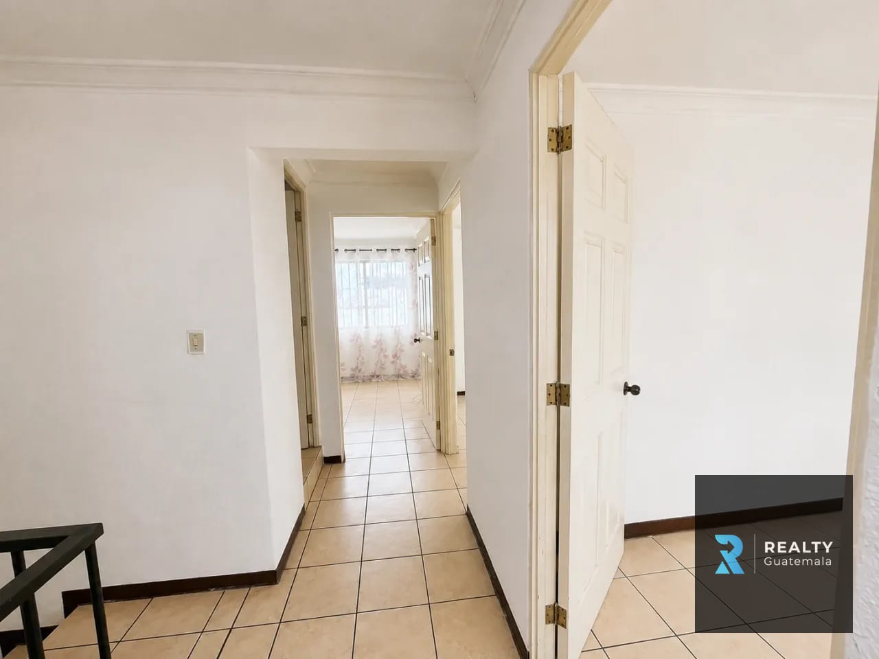 Vendo Casa Colinas de Monte Maria Norte, VN — Casa en Venta en Villa Nueva, Guatemala, Ciudad — foto 6 de 9