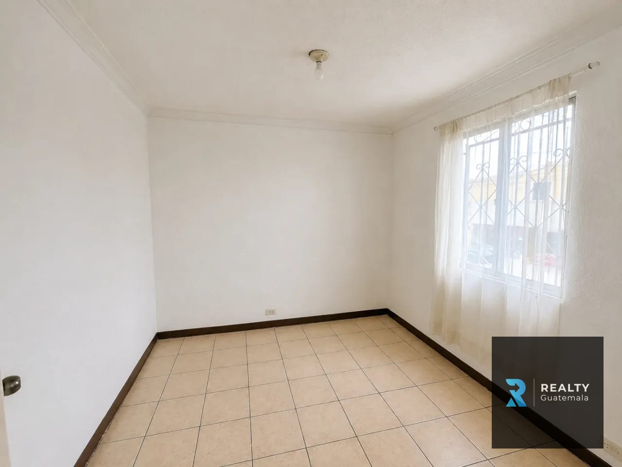 Vendo Casa Colinas de Monte Maria Norte, VN — Casa en Venta en Villa Nueva, Guatemala, Ciudad — foto 7 de 9