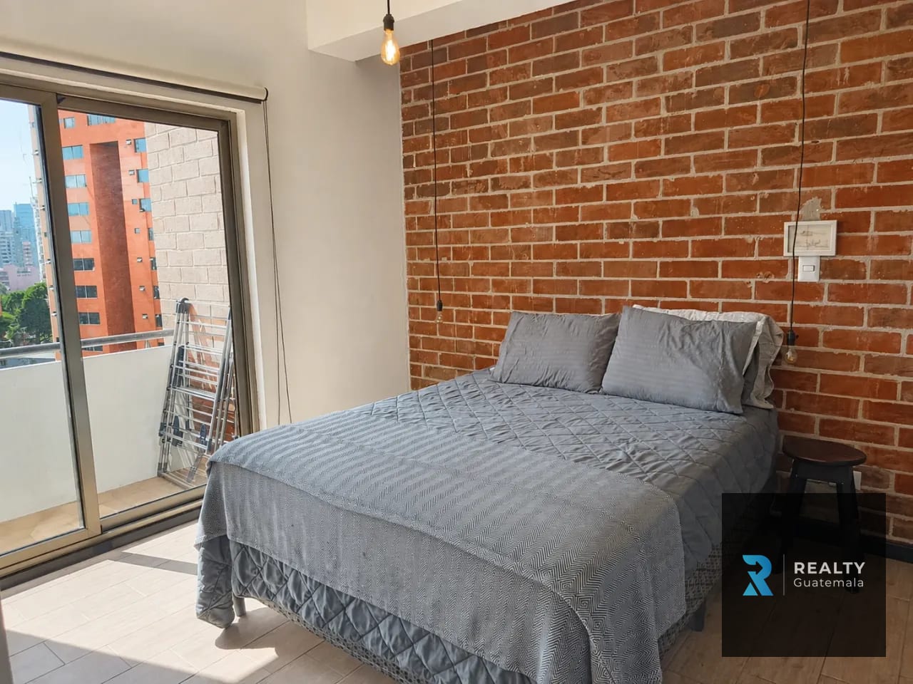 Rento/Vendo Apartamento Equipado y amueblado Casalini, zona 10 — Apartamento en Venta en Cassalini, Zona 10, Guatemala, Ciudad — foto 6 de 10