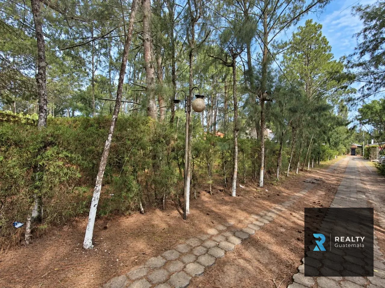 Vendo Terreno km 40 Villas Innsbruck Sto Domingo Xenacoj — Terreno en Venta en Santo Domingo Xenacoj, Sacatepéquez — foto 1 de 4