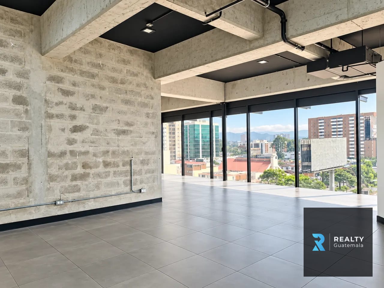 Rento Oficina zona 10 Edificio 01010 — Oficina en Alquiler en Edificio 01010 (Cero Diez Diez), Zona 10, Guatemala, Ciudad — foto 1 de 5