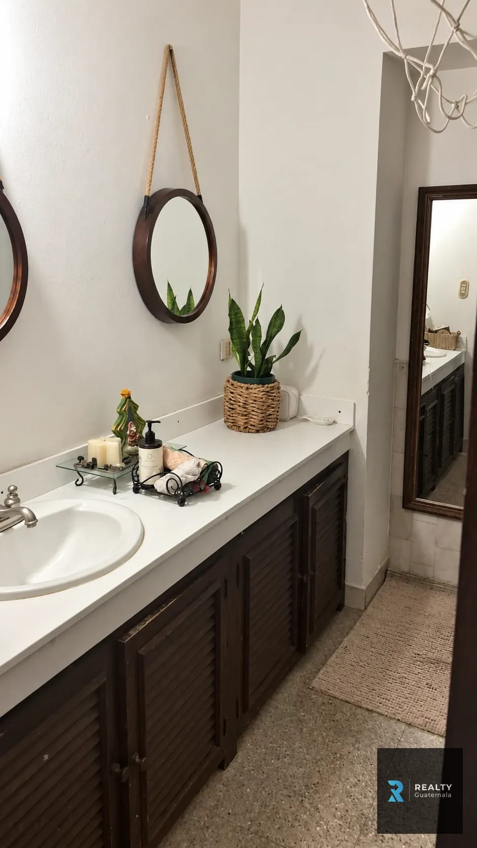 Vendo Casa Zona 15 Condominio El Refugio — Casa en Venta en El Refugio, Zona 15, Guatemala, Ciudad — foto 6 de 7