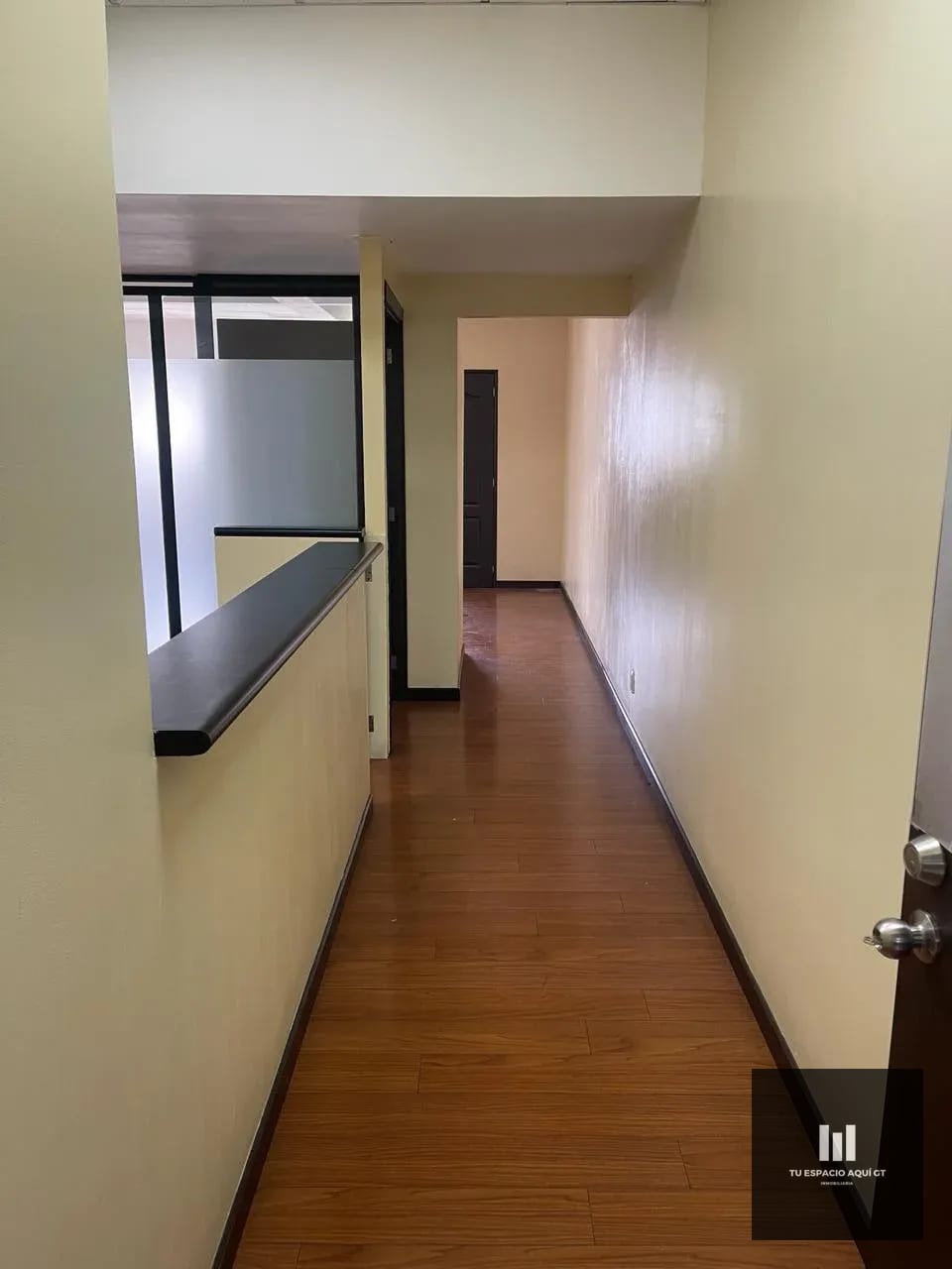 Oficina En Alquiler En Torino 1, zona 10 — Oficina en Alquiler en Torino, Zona 10, Guatemala, Ciudad — foto 3 de 10