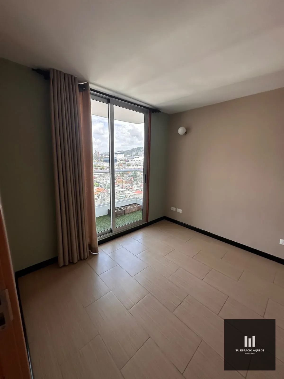 Precioso Apartamento En Venta En Condado La Villa,Zona 14 — Apartamento en Venta en Condado La Villa, Zona 14, Guatemala, Ciudad — foto 7 de 14