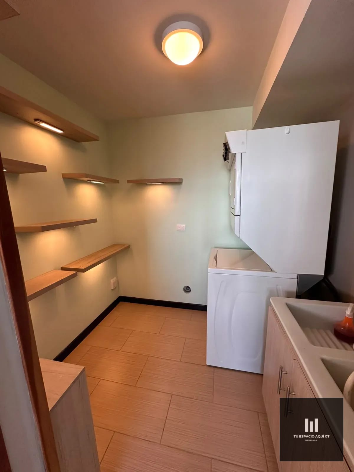 Precioso Apartamento En Venta En Condado La Villa,Zona 14 — Apartamento en Venta en Condado La Villa, Zona 14, Guatemala, Ciudad — foto 12 de 14
