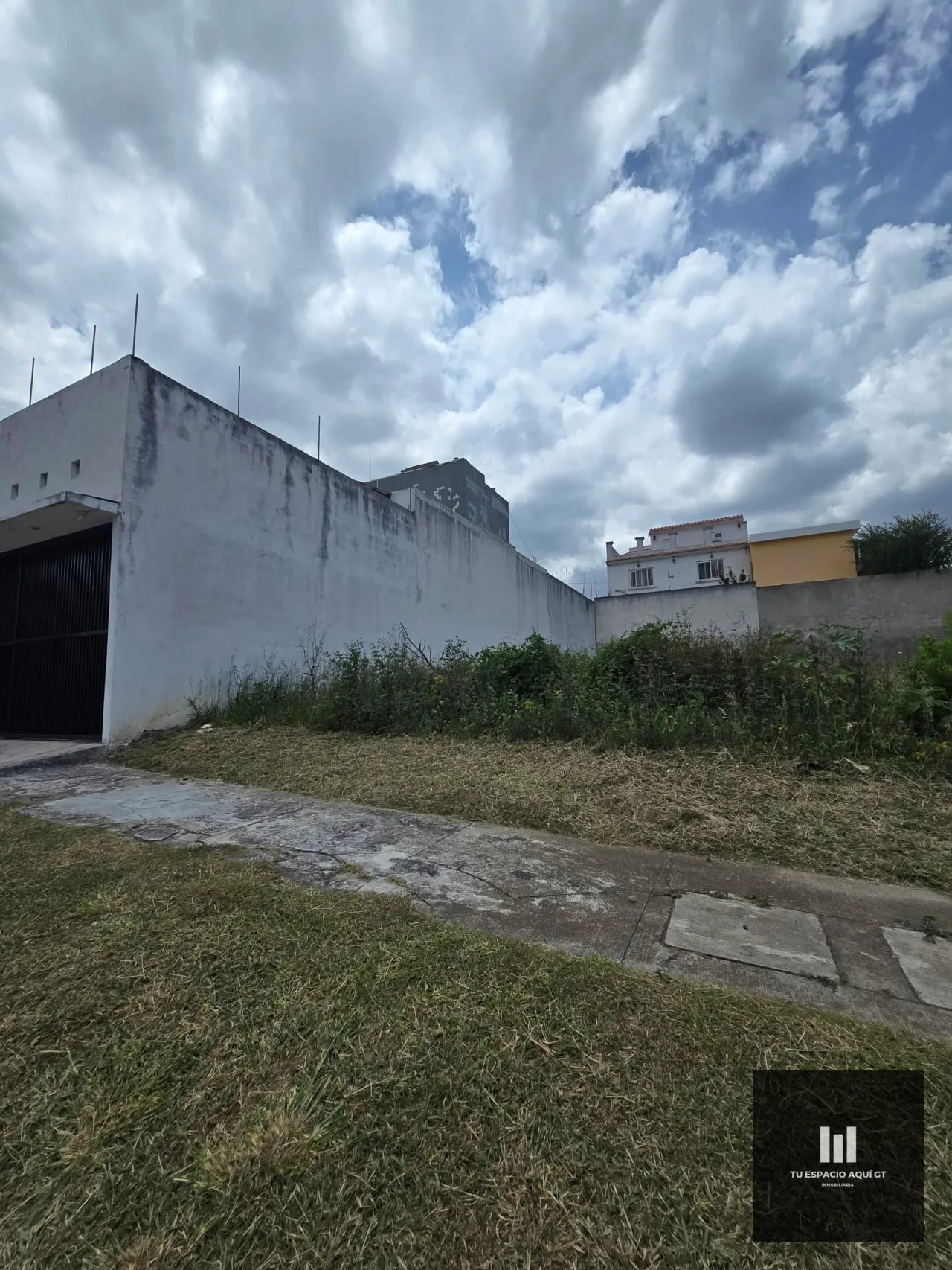 Precioso Terreno En Venta En Hacienda Real, Zona 16 — Terreno en Venta en Hacienda Real, Zona 16, Guatemala, Ciudad — foto 1 de 5