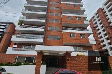Bello Apartamento En Venta En Edificio Aria, Zona 10 — Apartamento en Venta en Aria, Zona 10, Guatemala, Ciudad — foto 1 de 13