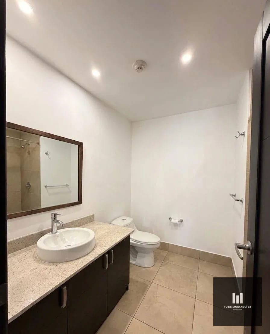 Bello Apartamento En Venta En Edificio Aria, Zona 10 — Apartamento en Venta en Aria, Zona 10, Guatemala, Ciudad — foto 11 de 13