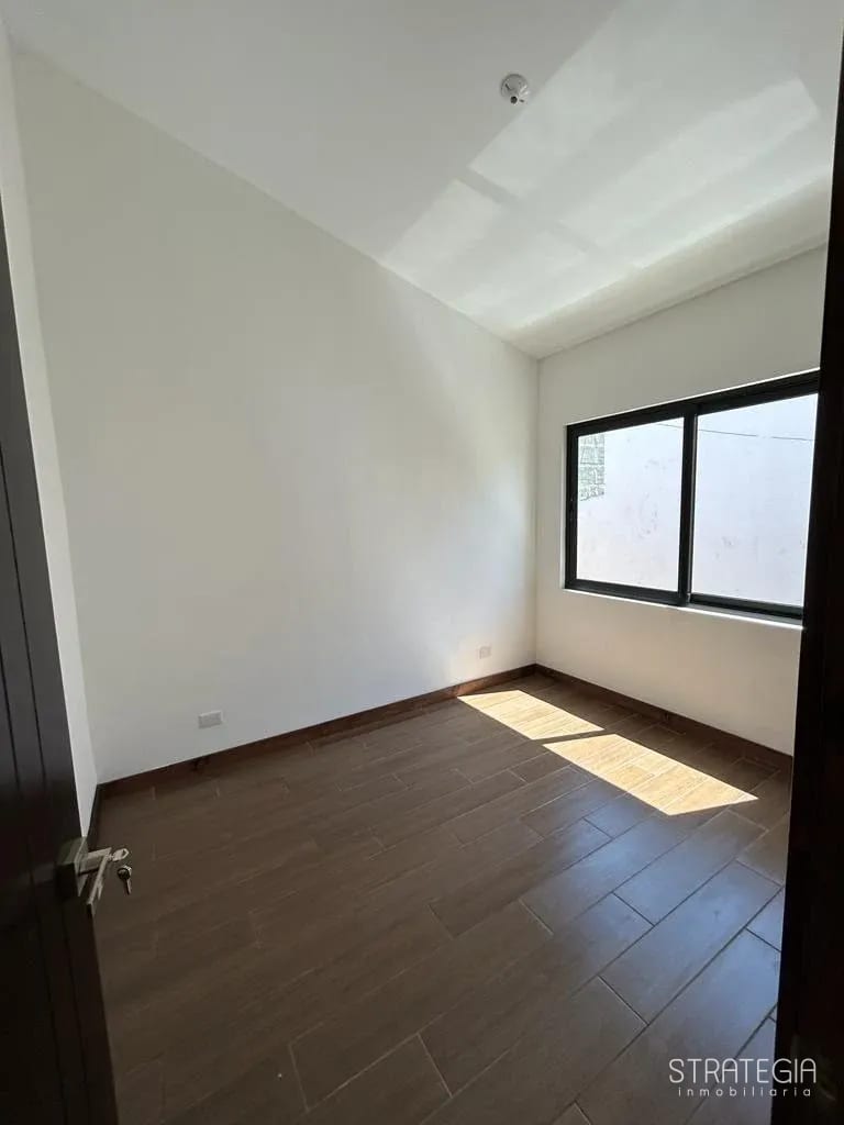 Casa Funcional en Venta San José Pinula para Estrenar — Casa en Venta en San José Pinula, Guatemala, Ciudad — foto 7 de 7