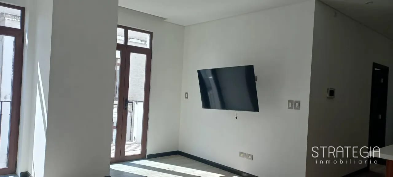 Espectacular Apartamento Lirios Cayalá Zona 16 — Apartamento en Alquiler en Lirios de Cayalá II, Zona 16, Guatemala, Ciudad — foto 3 de 9