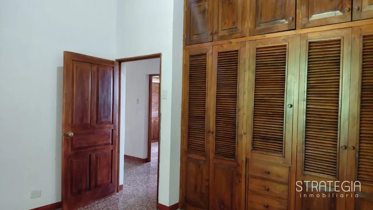Rento Casa un Nivel km 16 CAES — Casa en Alquiler en Santa Catarina Pinula, Guatemala, Ciudad — foto 6 de 11
