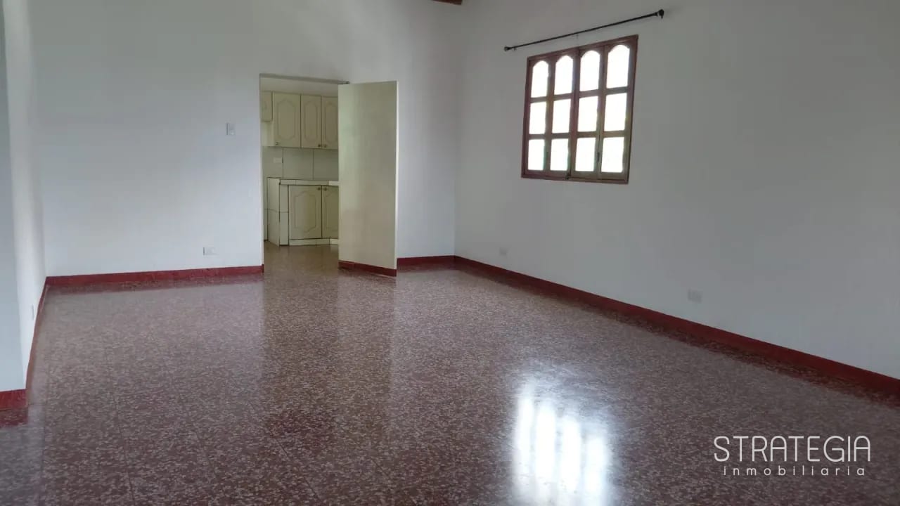 Rento Casa un Nivel km 16 CAES — Casa en Alquiler en Santa Catarina Pinula, Guatemala, Ciudad — foto 9 de 11