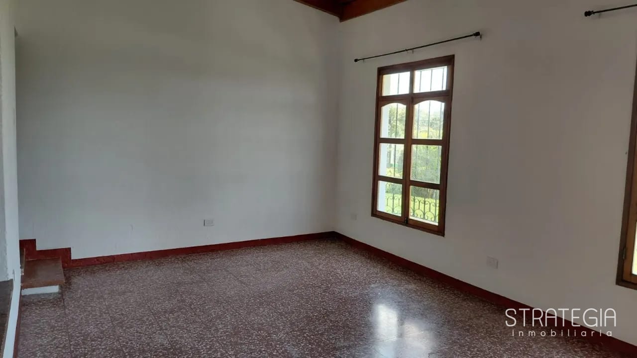 Rento Casa un Nivel km 16 CAES — Casa en Alquiler en Santa Catarina Pinula, Guatemala, Ciudad — foto 10 de 11