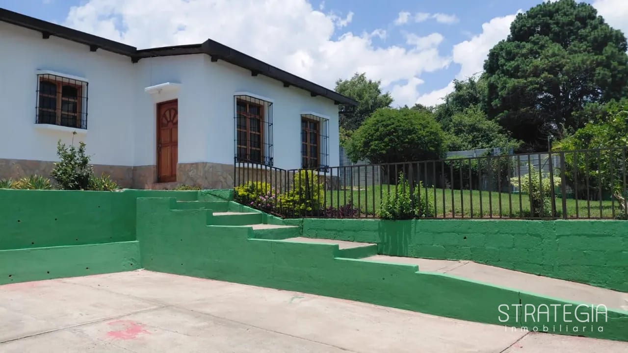 Rento Casa un Nivel km 16 CAES — Casa en Alquiler en Santa Catarina Pinula, Guatemala, Ciudad — foto 3 de 11