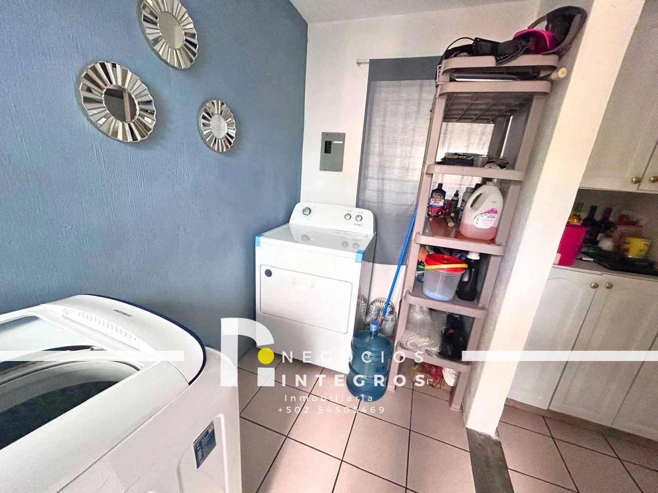 Casa Remodelada en Venta en Llano Alto, Villa Nueva — Casa en Venta en Villa Nueva, Guatemala, Ciudad — foto 5 de 17