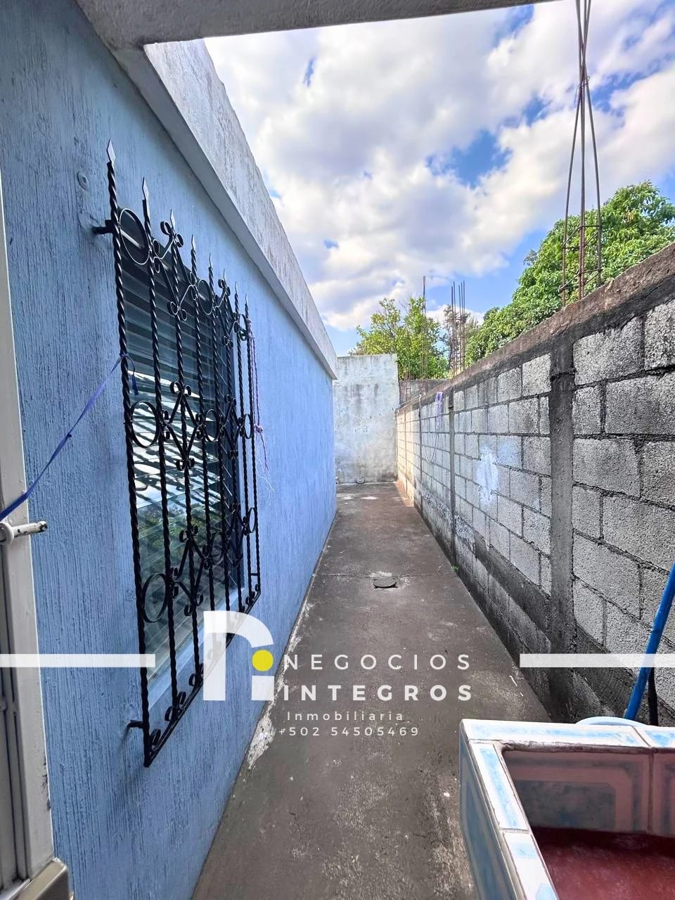 Casa Remodelada en Venta en Llano Alto, Villa Nueva — Casa en Venta en Villa Nueva, Guatemala, Ciudad — foto 1 de 17