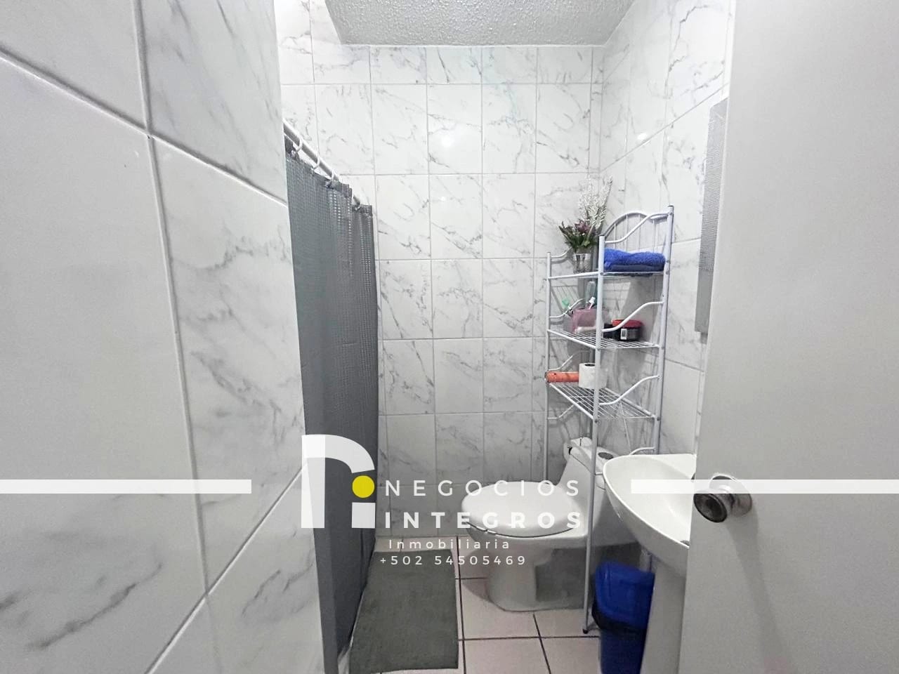 Casa Remodelada en Venta en Llano Alto, Villa Nueva — Casa en Venta en Villa Nueva, Guatemala, Ciudad — foto 15 de 17