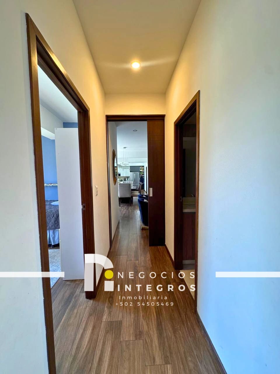 Vendo Apartamento con 5 Parqueos, Bodega, Terraza, Zona 10 — Apartamento en Venta en Zona 10, Guatemala, Ciudad — foto 6 de 17